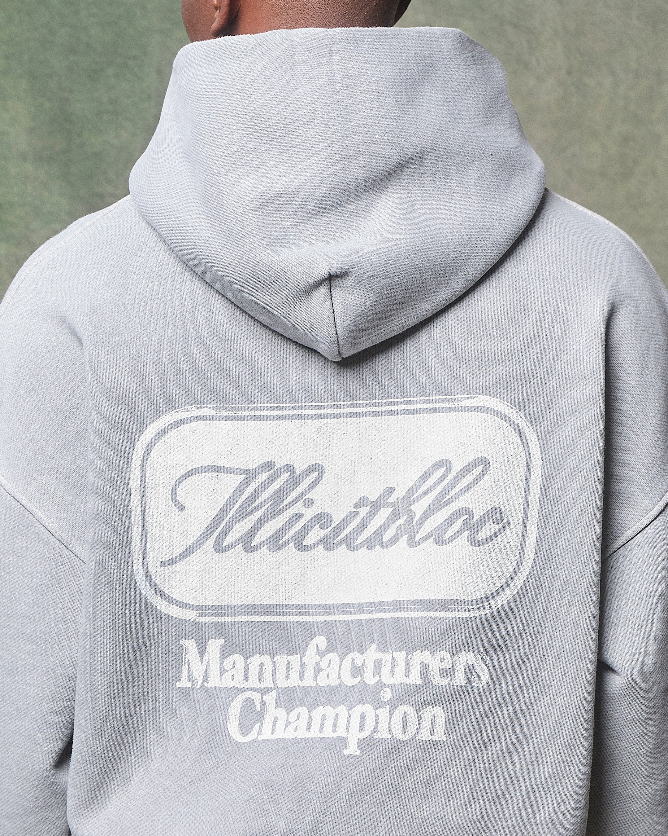CHAMPION STAMP IRONWEAVE™ HOODIE - POWDER GREY - Image 5