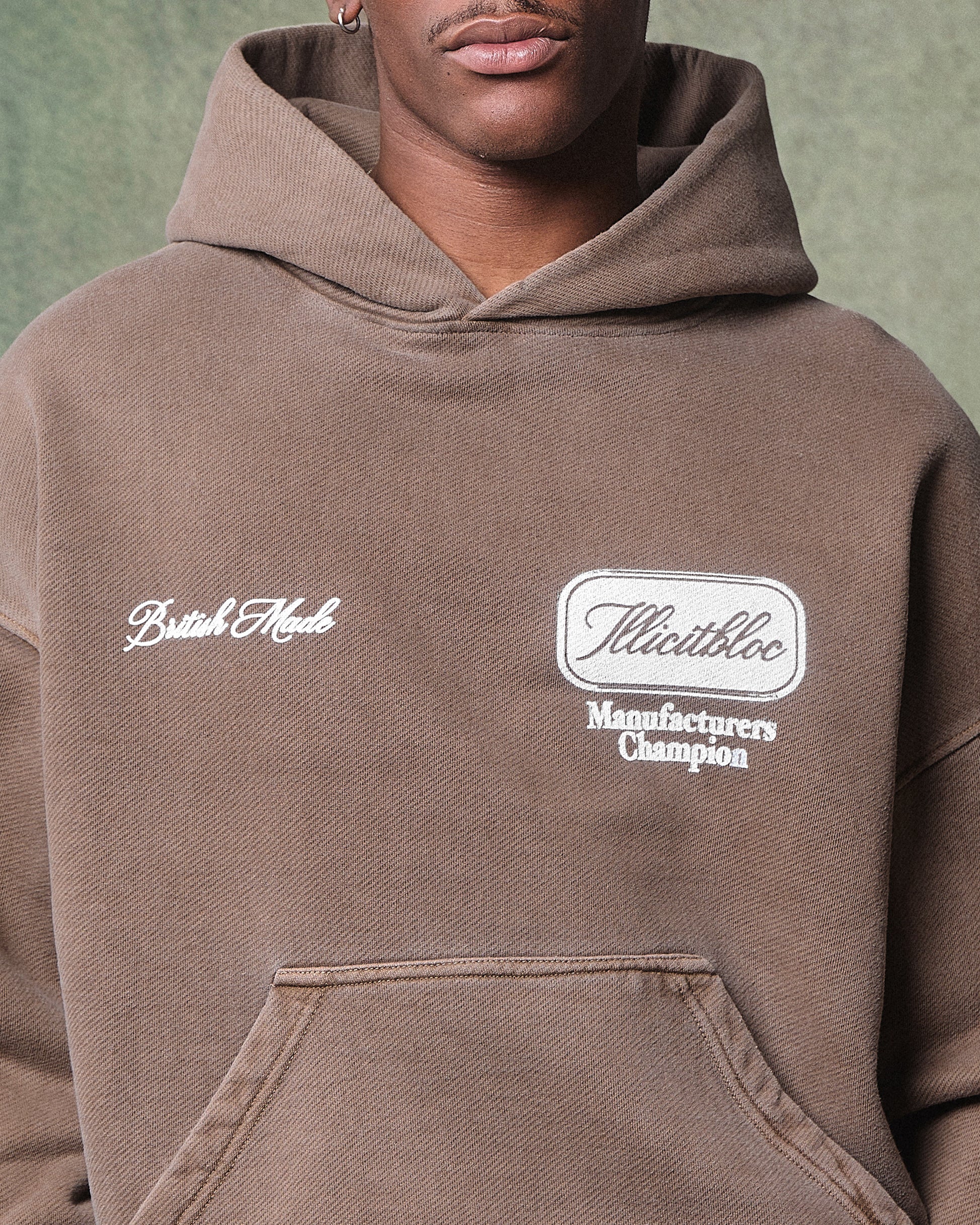 CHAMPION STAMP IRONWEAVE™ HOODIE - WASHED BROWN - Image 3