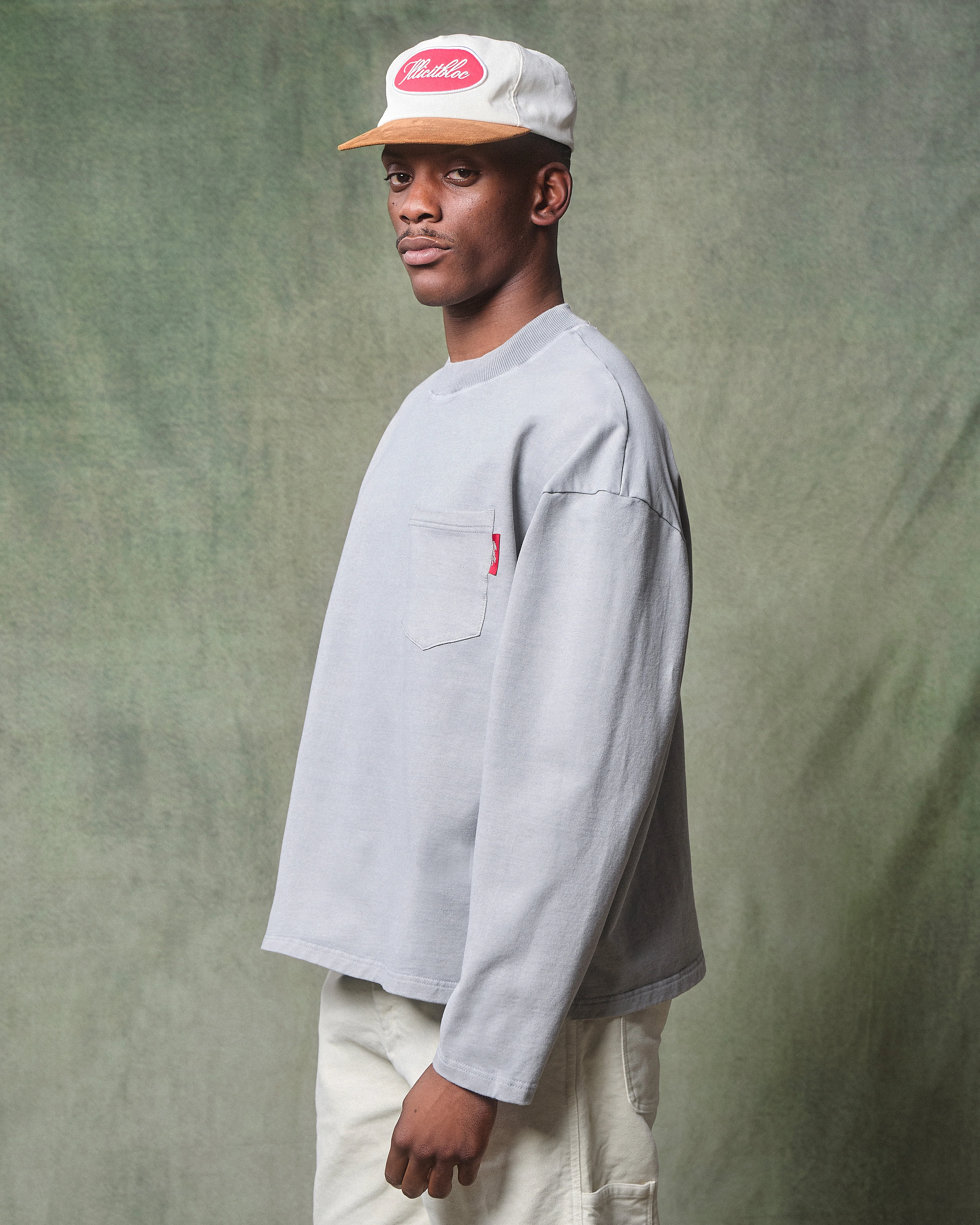 CLASSIC CLOUDWEAVE™ POCKET LONG SLEEVE T-SHIRT - POWDER GREY - Image 5