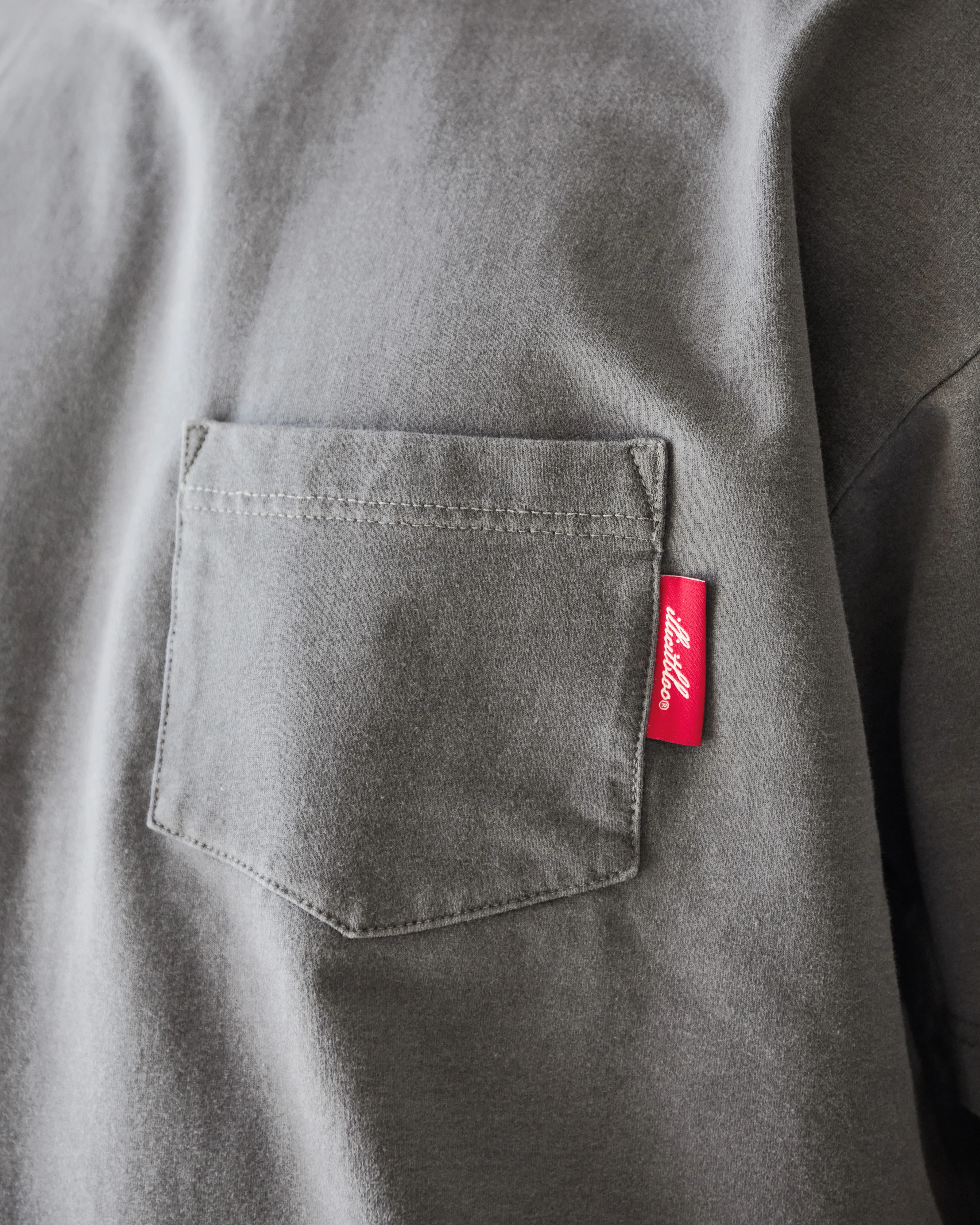 CLASSIC CLOUDWEAVE™ POCKET T-SHIRT - CHARCOAL - Image 5