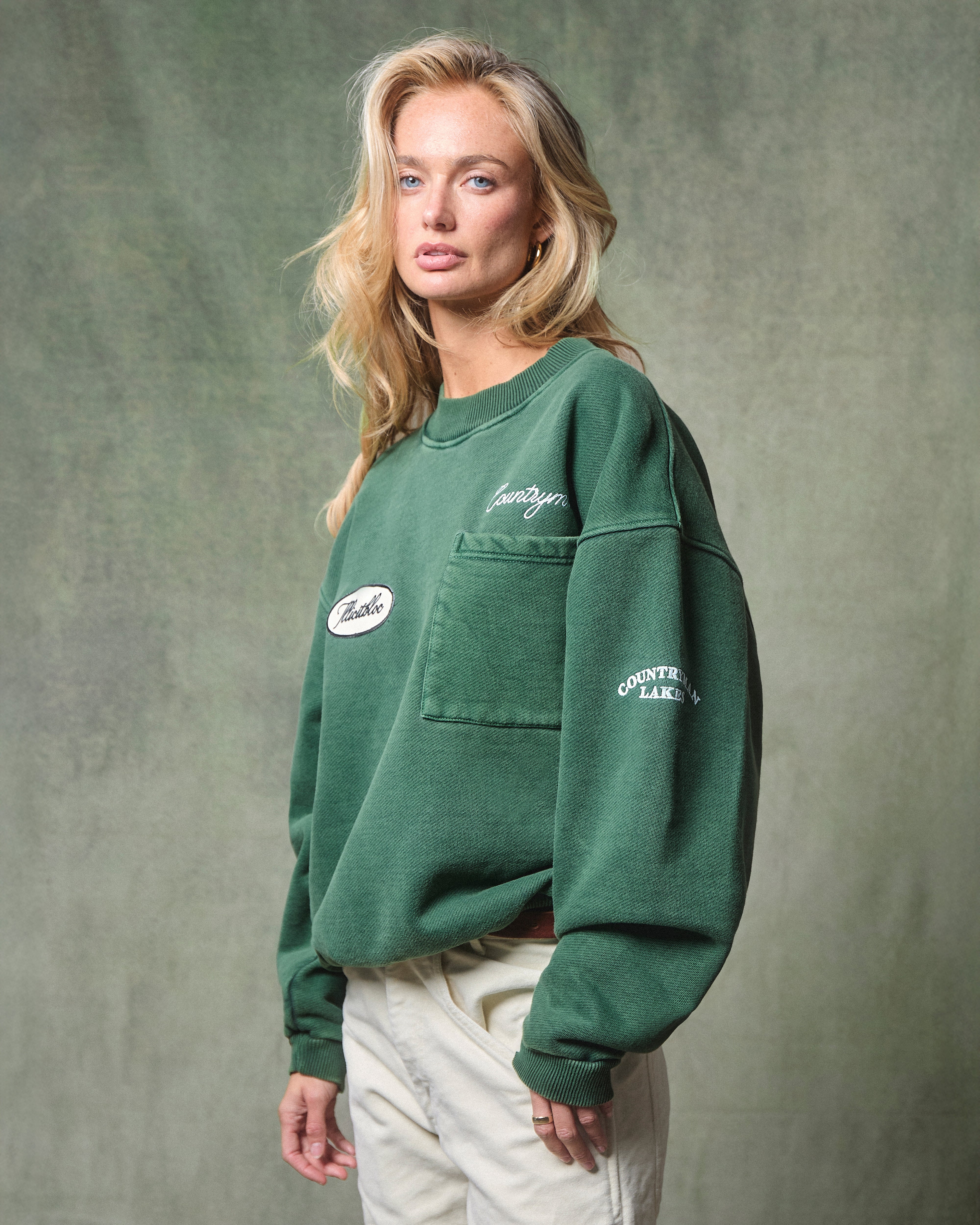 CLUBHOUSE IRONWEAVE™ POCKET SWEATSHIRT - HUNTER GREEN - Image 4