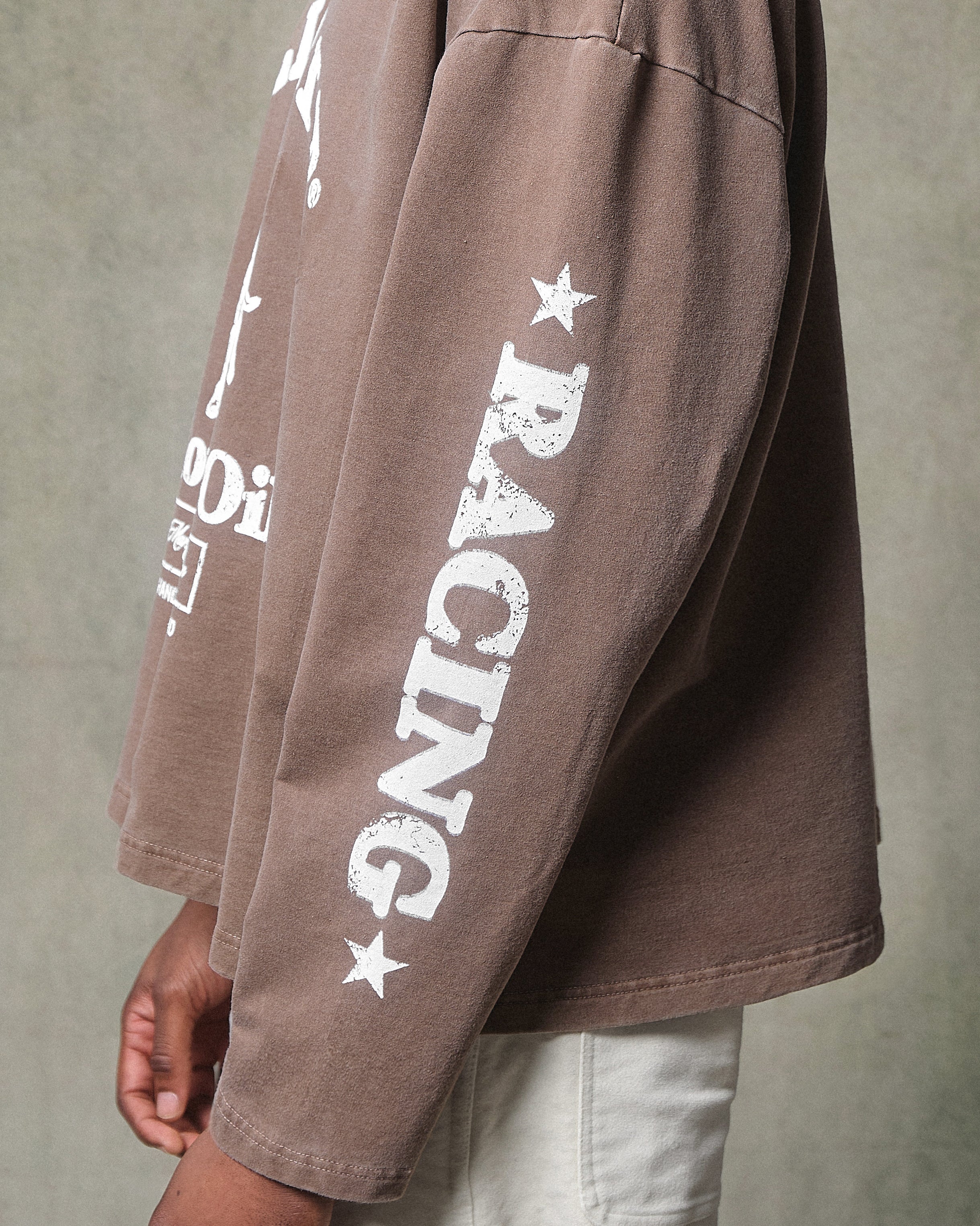 MOTOR OIL CLOUDWEAVE™ LONG SLEEVE T-SHIRT - WASHED BROWN - Image 5