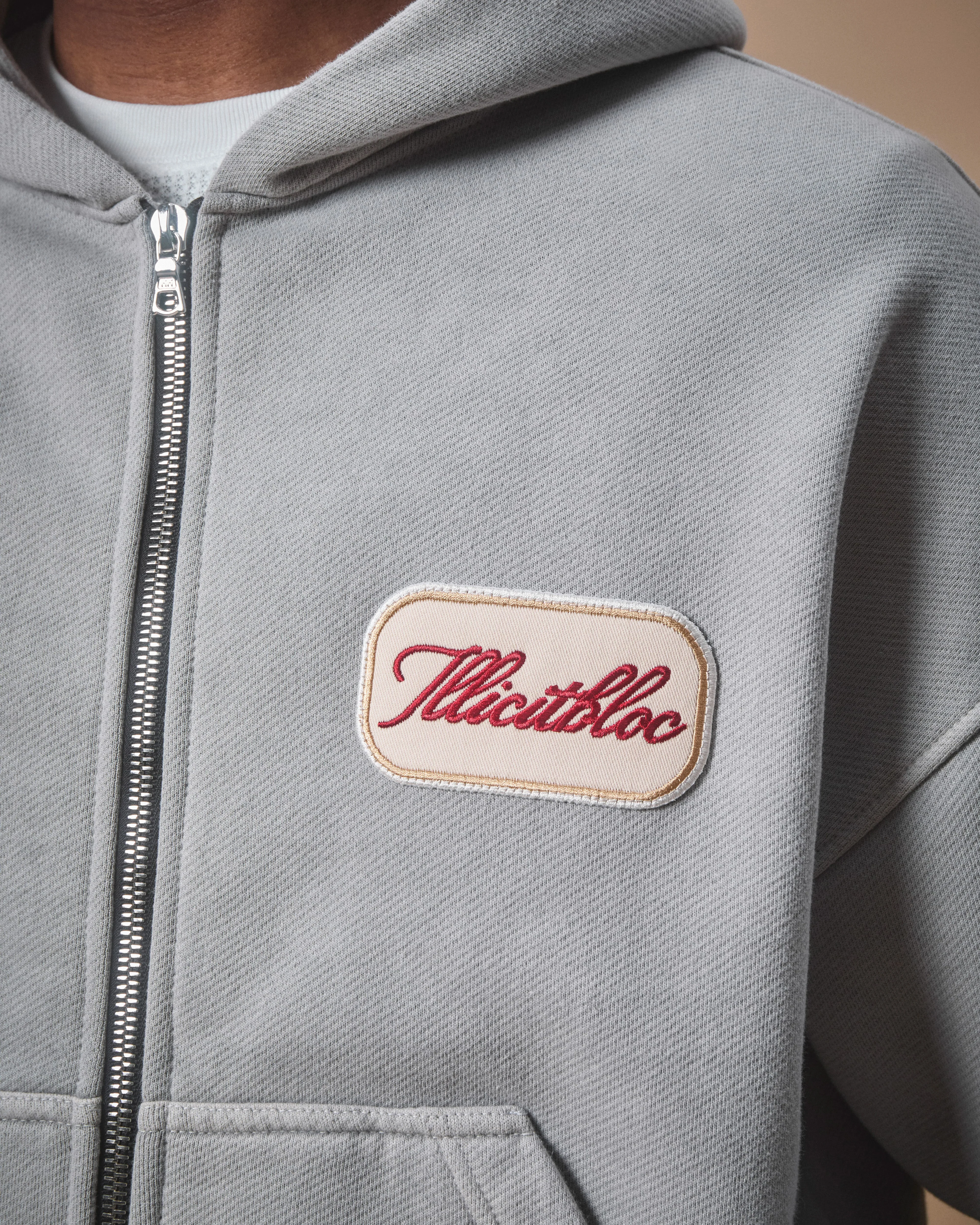 PATCHWORK TITANWEAVE™ ZIP HOODIE - POWDER GREY - Image 3